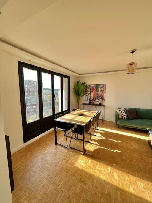 Magnifique Appartement Neuilly Sur Marne Entre Paris Et Disneyland 外观 照片